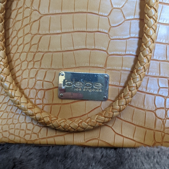 Purse - Picture 2 of 5